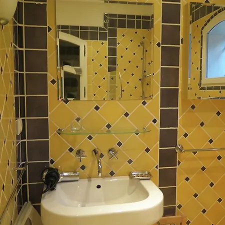 Splendid In Sur Mer With Heated Pool