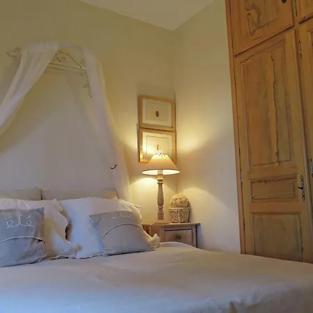Splendid In Sur Mer With Heated Pool