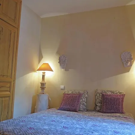 Splendid In Sur Mer With Heated Pool Кавалер-сюр-Мер